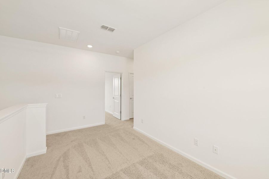 21-web-or-mls-Quarry Rd-0306-021