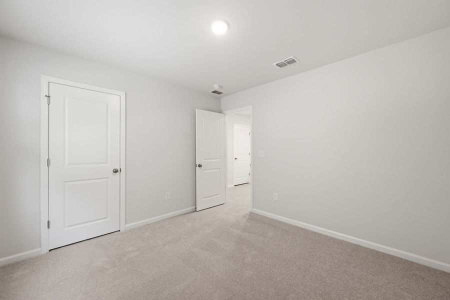 Spacious, unfurnished interior of a new home in Grand Arbor, Blythewood (Image 23).