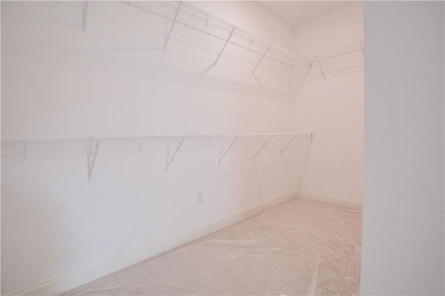 Spacious, unfurnished interior of a new home in , Carrollton (Image 17).
