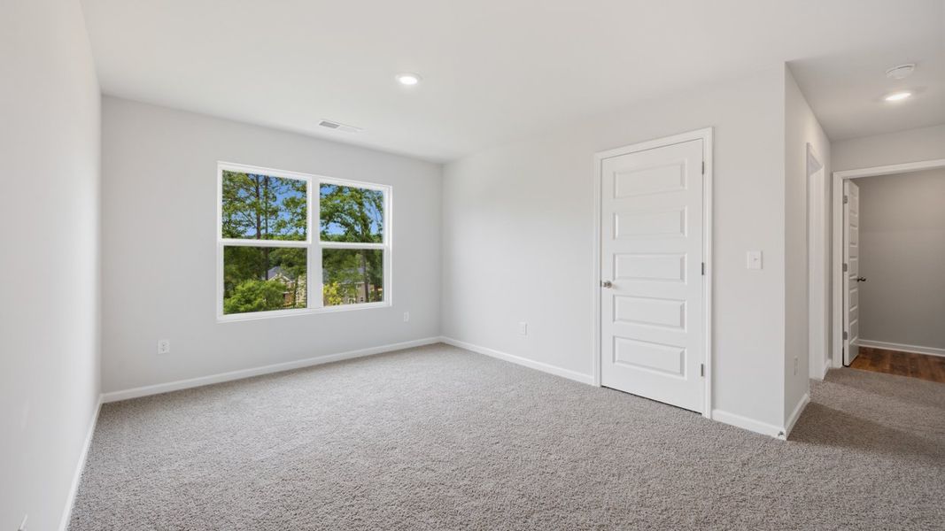 Spacious, unfurnished interior of a new home in The Preserve at Agricultural Village, Perry (Image 27).