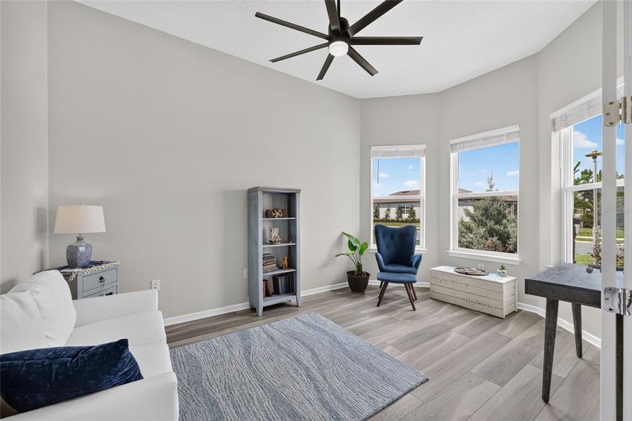 Furnished interior view inside a new home in , Ocala (Image 16).