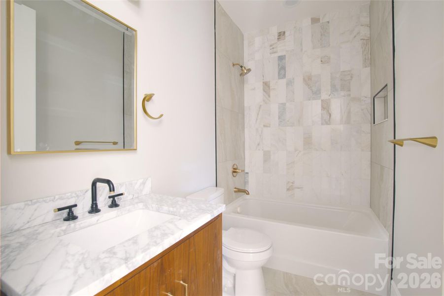 Image 40 of a home in .