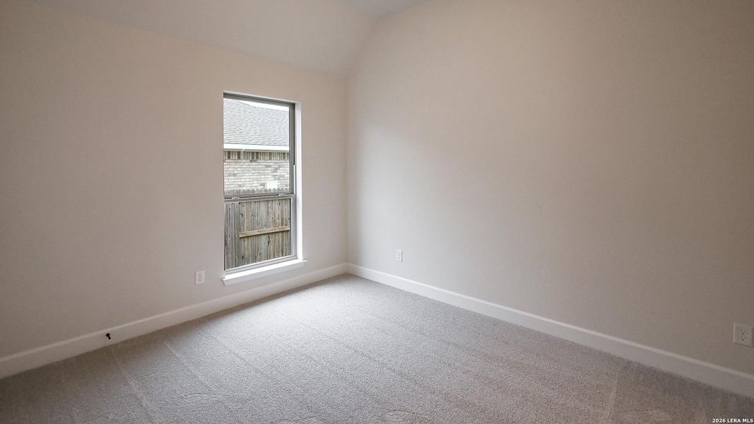 Spacious, unfurnished interior of a new home in Veramendi, New Braunfels (Image 17).