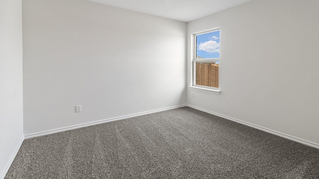 Spacious, unfurnished interior of a new home in Creeks at Burnett Trail, Canton (Image 14).