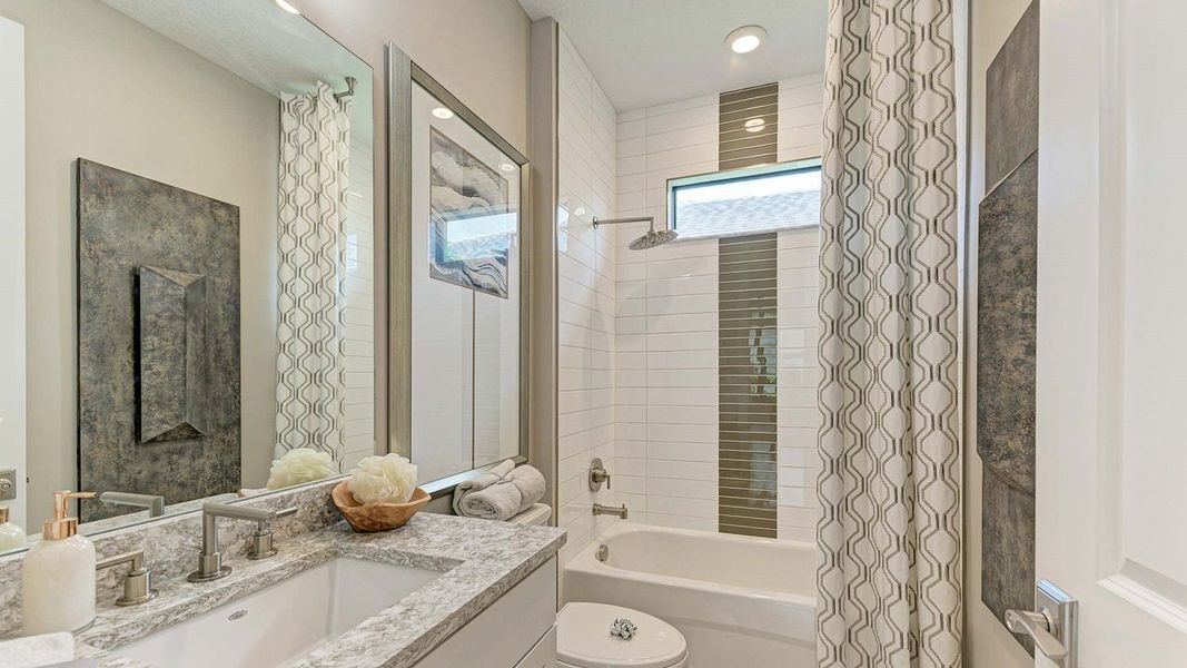 Representative furnished interior of a home built from the Summerland by Kolter Homes in Cresswind Lakewood Ranch, Lakewood Ranch (Image 33).