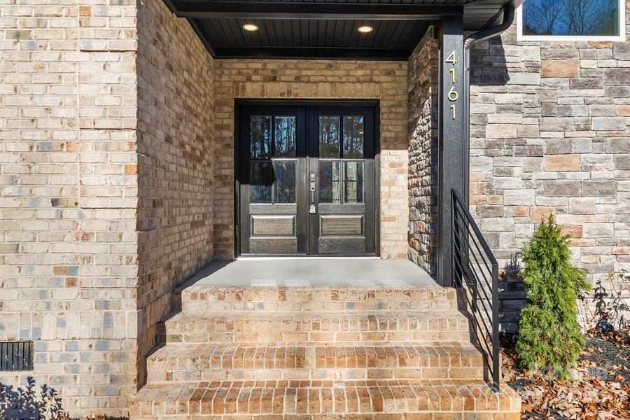 Exterior details and patio area of a home in , Lincolnton (Image 4).