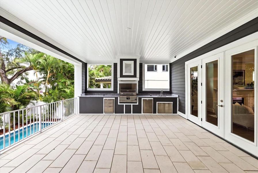 Exterior details and patio area of a home in , Tampa (Image 26).