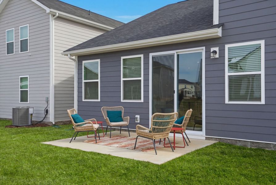 Exterior details and patio area of a home in Waxhaw Landing, Monroe (Image 4).