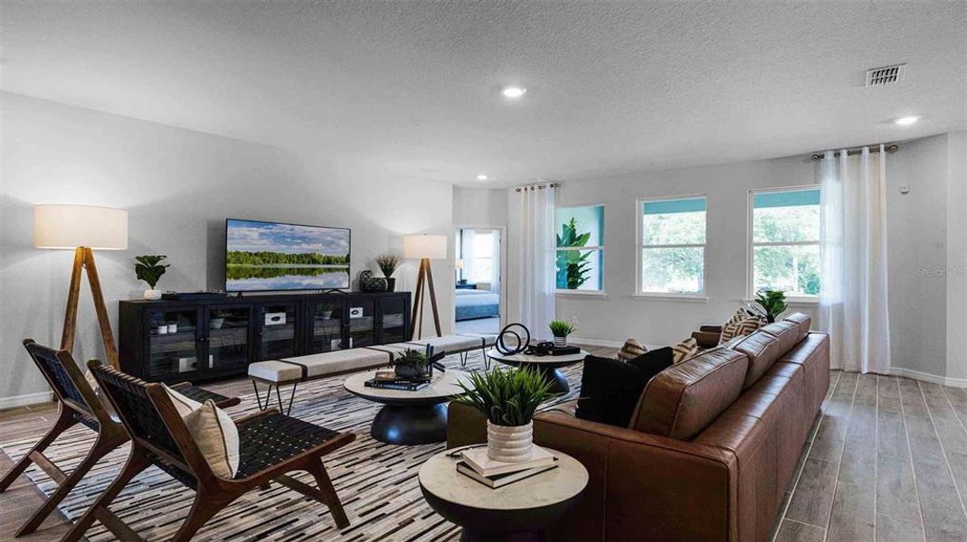 Furnished interior view inside a new home in Wynwood, Ocoee (Image 24). Furnished interior view inside a new home in Wynwood, Ocoee (Image 24).