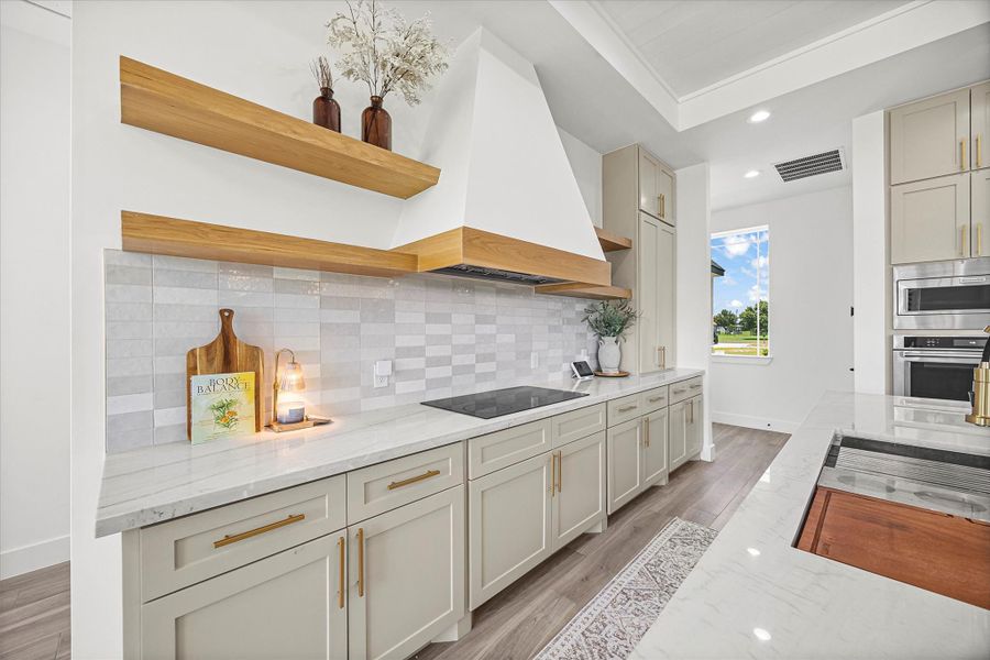 Furnished interior view inside a new home in , Baytown (Image 8).