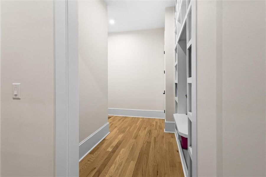 Spacious, unfurnished interior of a new home in , Gainesville (Image 21).