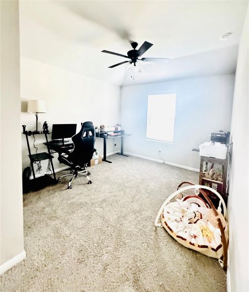Bedroom 4/Office Space Bedroom 4/Office Space