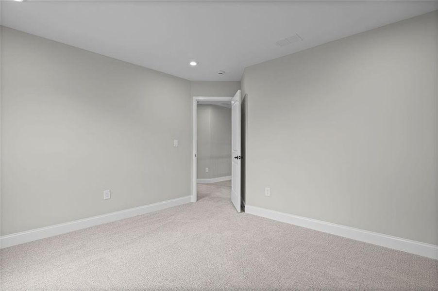 Spacious, unfurnished interior of a new home in Woodberry, Canton (Image 30).
