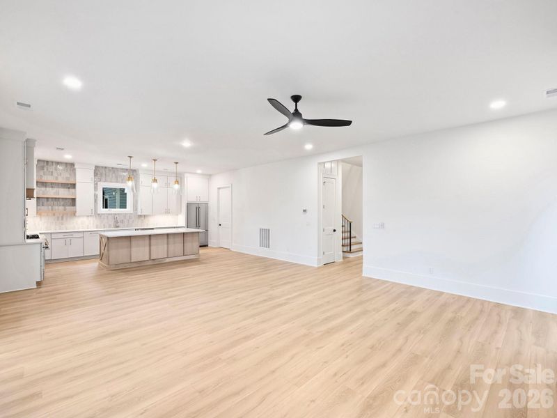Spacious, unfurnished interior of a new home in , Charlotte (Image 41).