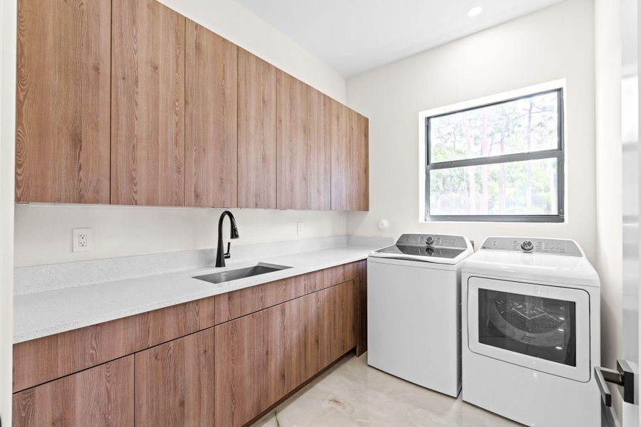 41-web-or-mls-A7409488 41-web-or-mls-A7409488