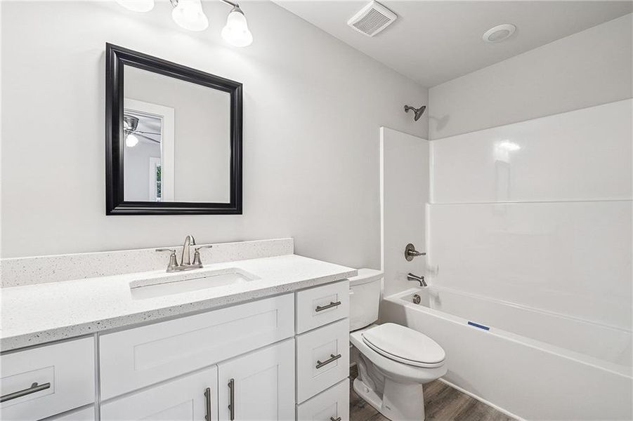 Furnished interior view inside a new home in , Gainesville (Image 4).