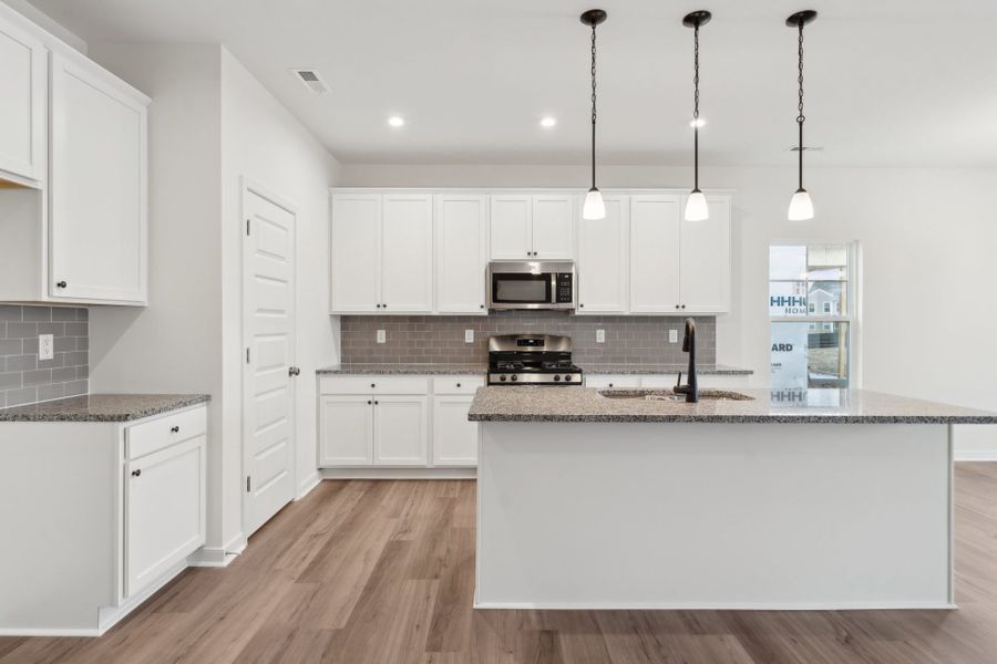 3- HHHunt Maxwell Kitchen