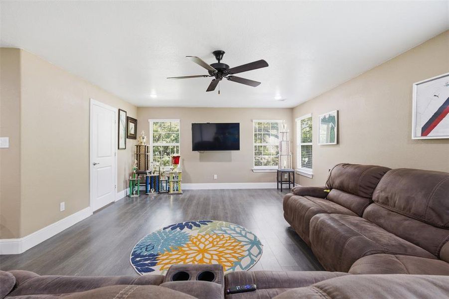 Furnished interior view inside a new home in , Mabank (Image 25).