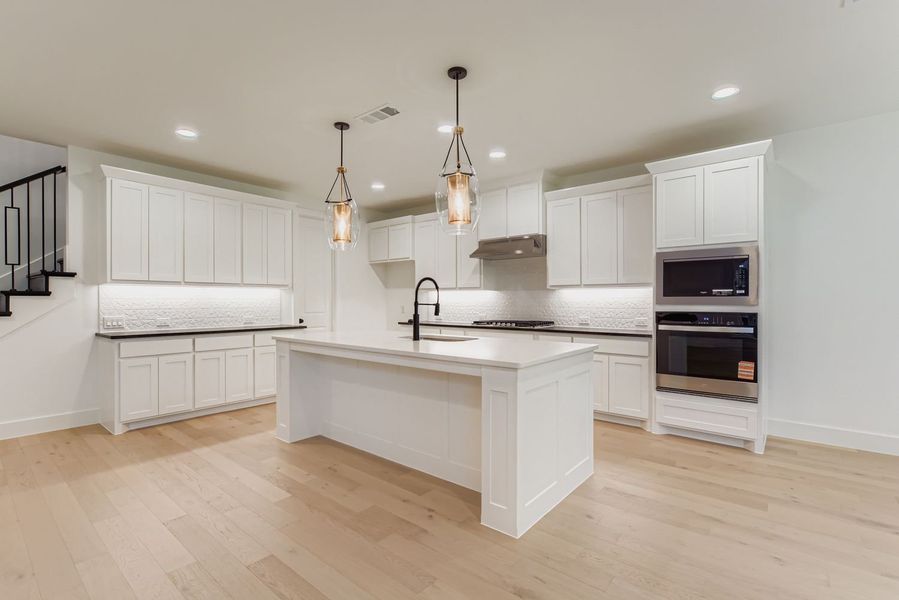 3113 Sir Judge - Kitchen