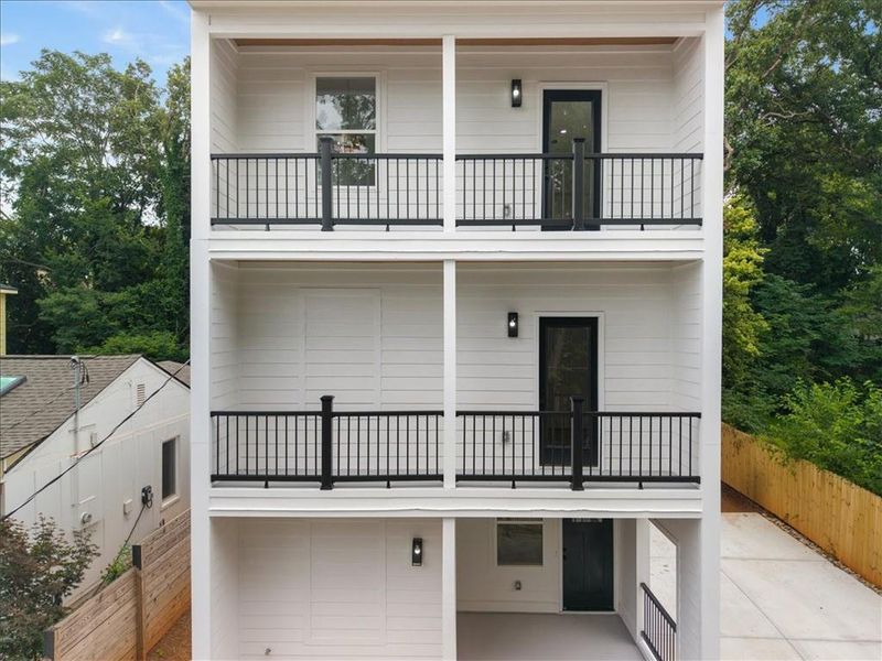 Exterior details and patio area of a home in , Atlanta (Image 28).