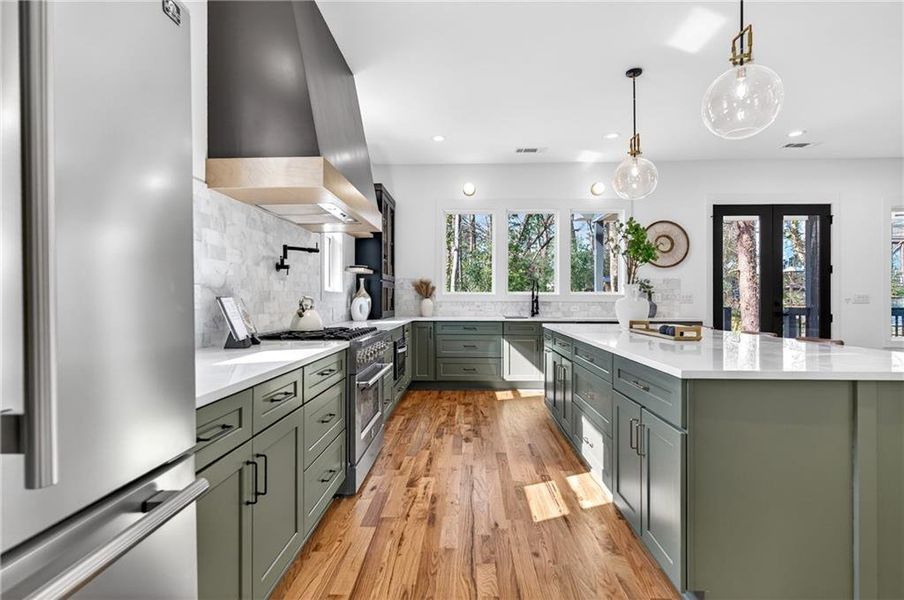 Furnished interior view inside a new home in , Atlanta (Image 45).