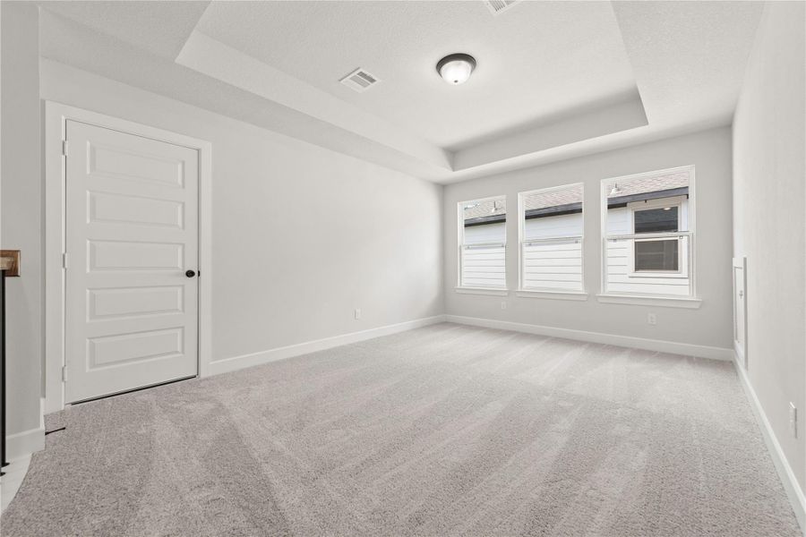 Spacious, unfurnished interior of a new home in The Woodlands Hills – 55', Willis (Image 16).