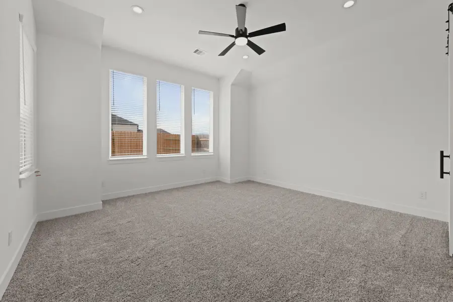 Representative unfurnished interior of a home built from the Brentwood by Chesmar Homes in Briarley, Montgomery (Image 12). Representative unfurnished interior of a home built from the Brentwood by Chesmar Homes in Briarley, Montgomery (Image 12).