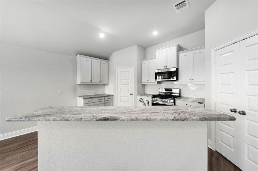 Furnished interior view inside a new home in Fox Landing, Caddo Mills (Image 14).