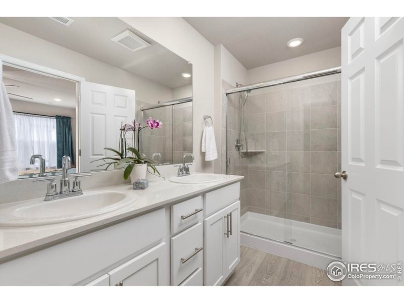 Furnished interior view inside a new home in , Berthoud (Image 10).