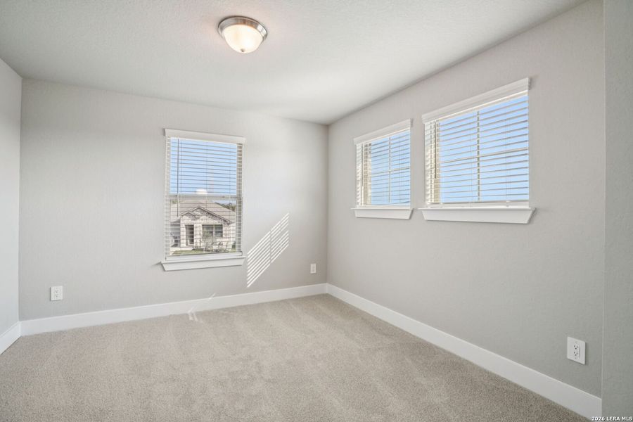 Spacious, unfurnished interior of a new home in Lark Canyon, New Braunfels (Image 45).