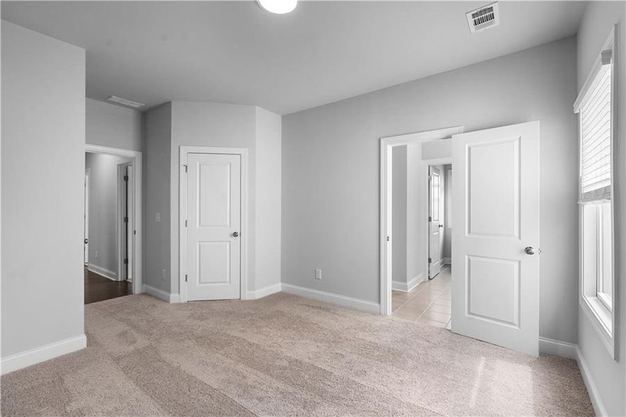 Spacious, unfurnished interior of a new home in Palisades Single Family, Cumming (Image 21).