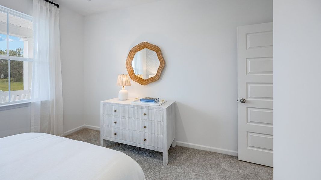 3565 Jasper Bed4 2of2 F1 Base3