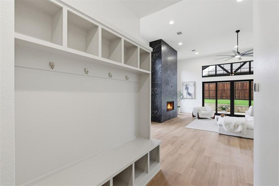 Furnished interior view inside a new home in , Fort Worth (Image 8).