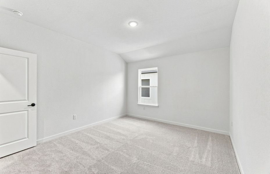 Spacious, unfurnished interior of a new home in Kuempel Farms, Pflugerville (Image 47).