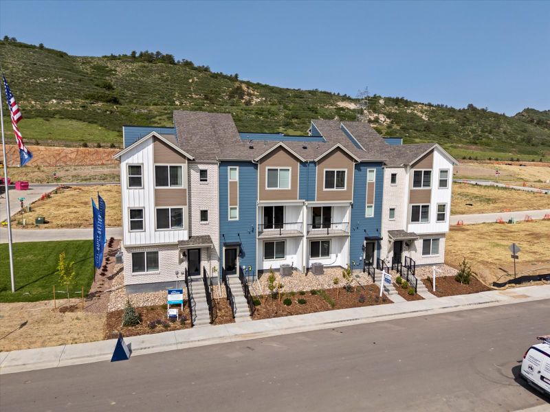 Image 14 of a home in Three Hills.