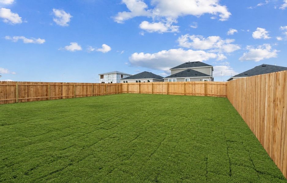 Exterior details and patio area of a home in Alto, San Marcos (Image 17).