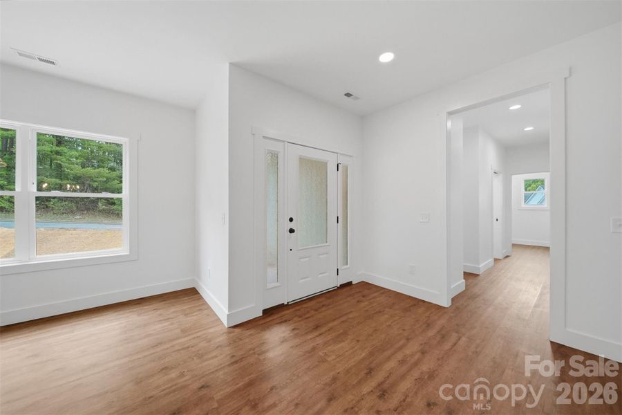 Spacious, unfurnished interior of a new home in , Lenoir (Image 14).