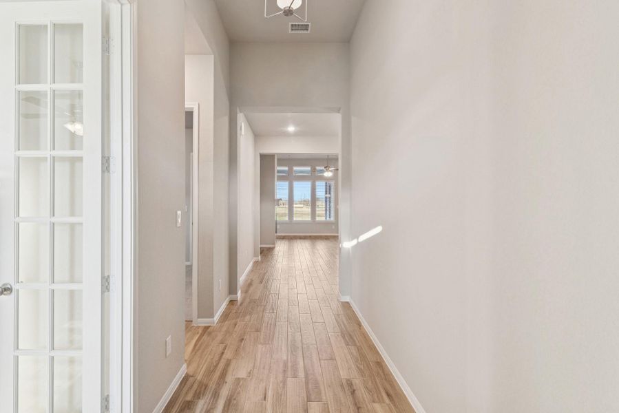 Inviting foyer Inviting foyer