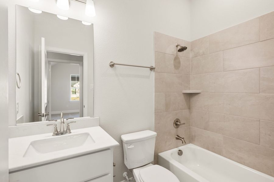 Furnished interior view inside a new home in Elevon, Lavon (Image 6).