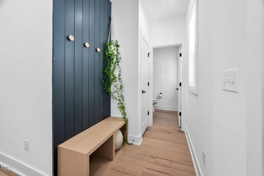 Foyer w/ Built In Bench and Coat Hanger