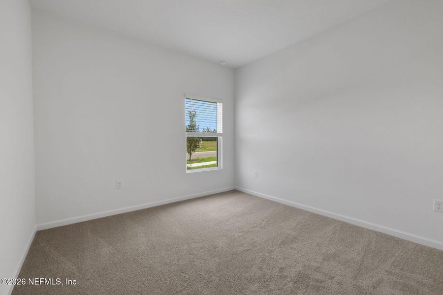 Spacious, unfurnished interior of a new home in Amberly, Green Cove Springs (Image 30).