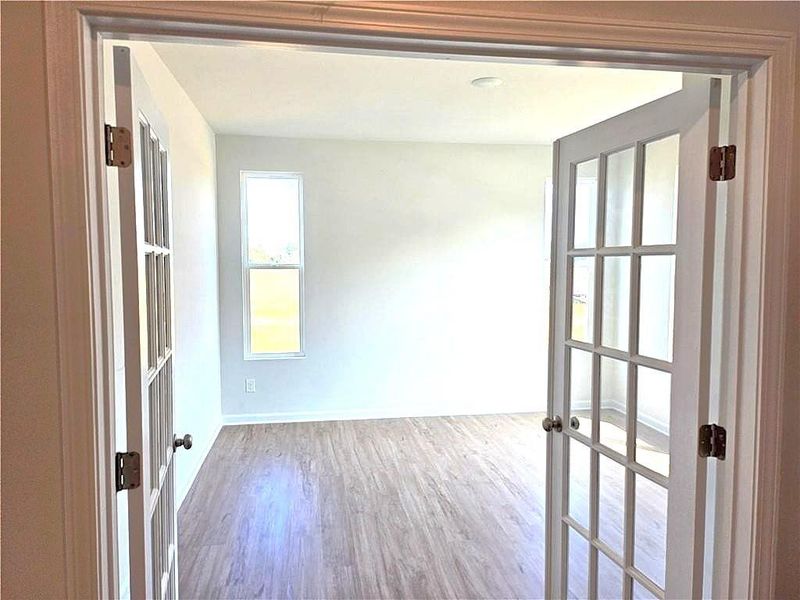 Spacious, unfurnished interior of a new home in Conner Farm, Dawsonville (Image 23).