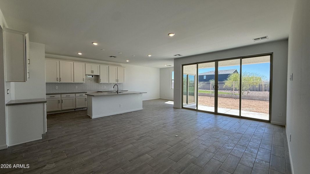 015 - Great Room 015 - Great Room