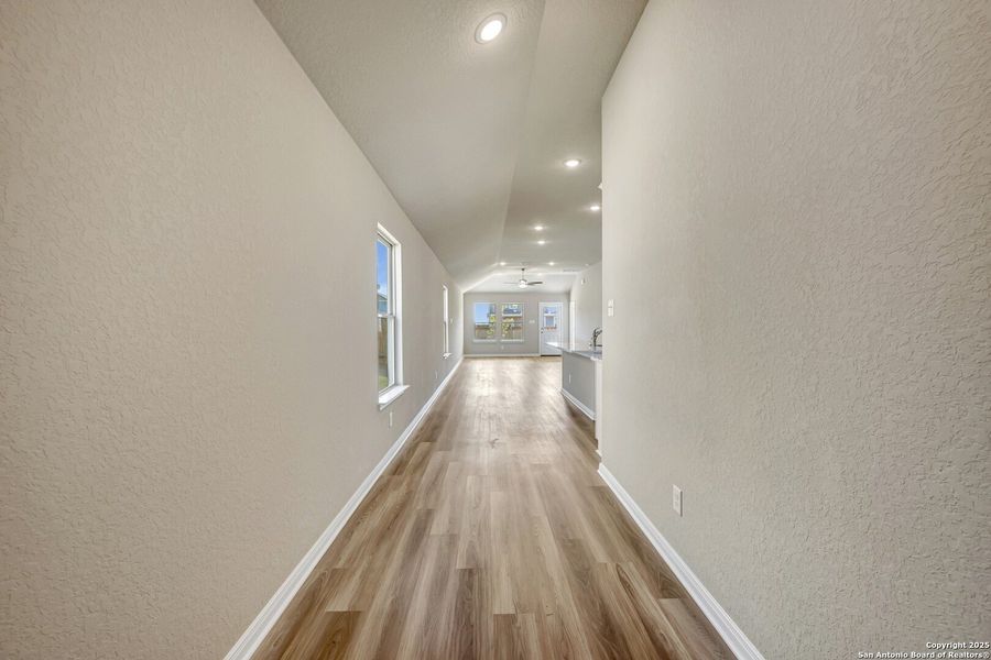Spacious, unfurnished interior of a new home in Park Place, New Braunfels (Image 43).