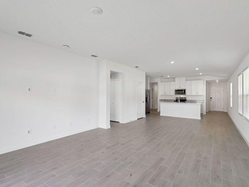 Spacious, unfurnished interior of a new home in Flagler Village - Classic Series, Palm Coast (Image 11).