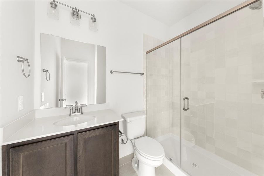 05. 5705 Burford - 2ND Bath