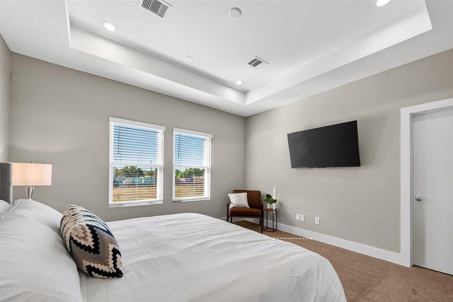 Furnished interior view inside a new home in Scranton Estates, Houston (Image 25).