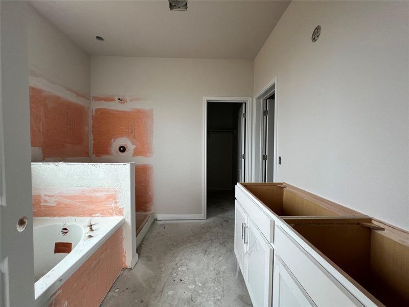 In-progress construction of a new home in Rolling Glen, Hutto, TX (Image 22). In-progress construction of a new home in Rolling Glen, Hutto, TX (Image 22).