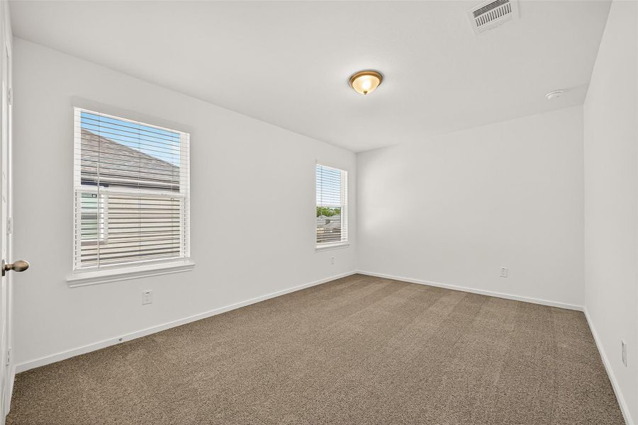 Spacious, unfurnished interior of a new home in Mill Creek Trails, Magnolia (Image 44).