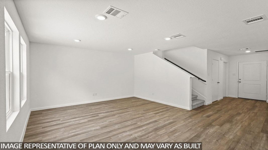 Spacious, unfurnished interior of a new home in McCrorey Trails, Conroe (Image 14). Spacious, unfurnished interior of a new home in McCrorey Trails, Conroe (Image 14).